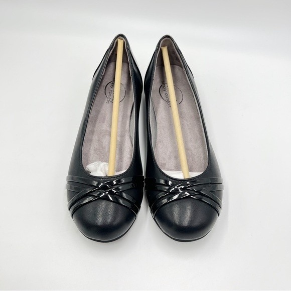 NEW LifeStride Womens Size 6 Black Vegan Faux Leather Aliza Ballet Flats Shoes - Picture 3 of 13
